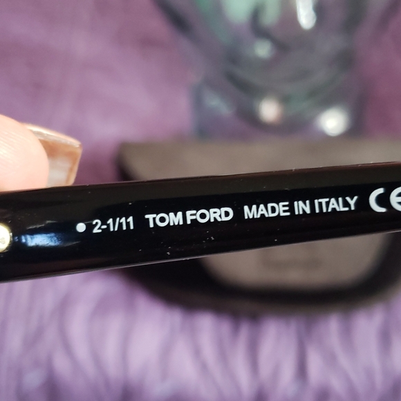 Tom Ford Sunglasses 🕶 - Picture 5 of 8